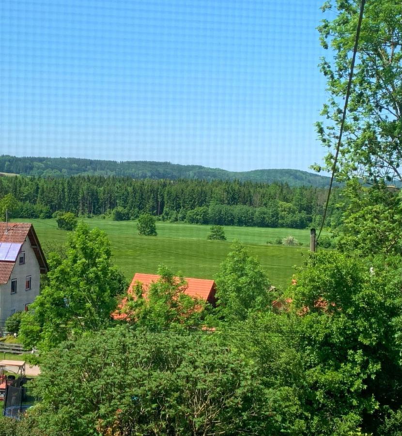 Fe Wo Brunnen - 120 Qm - Ruhige Lage - Viel Natur- Komfortabel - Grosser Balkon Und Garten Μέμμινγκεν Εξωτερικό φωτογραφία