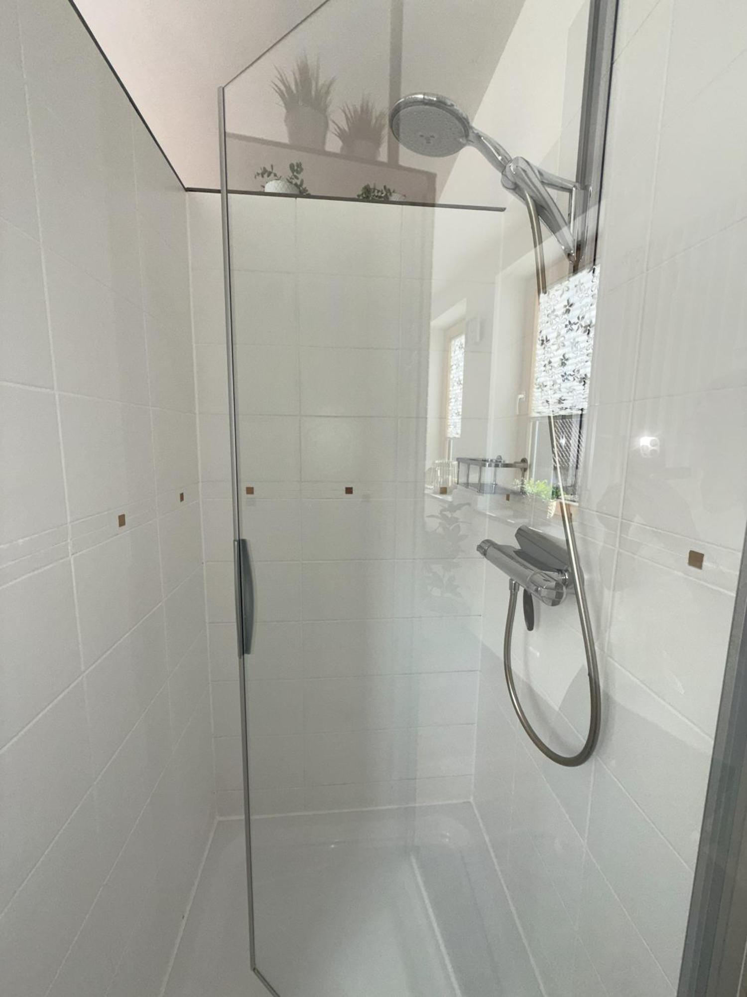 Fe Wo Brunnen - 120 Qm - Ruhige Lage - Viel Natur- Komfortabel - Grosser Balkon Und Garten Μέμμινγκεν Εξωτερικό φωτογραφία